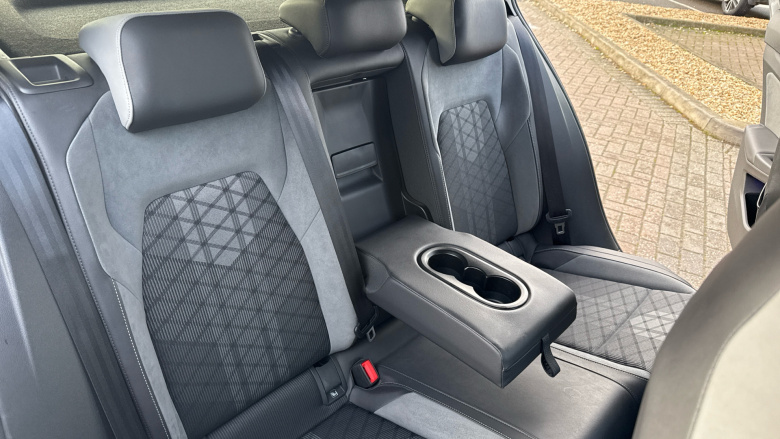 Volkswagen Golf 1.5 TSI 150 R-Line 5dr Petrol Hatchback